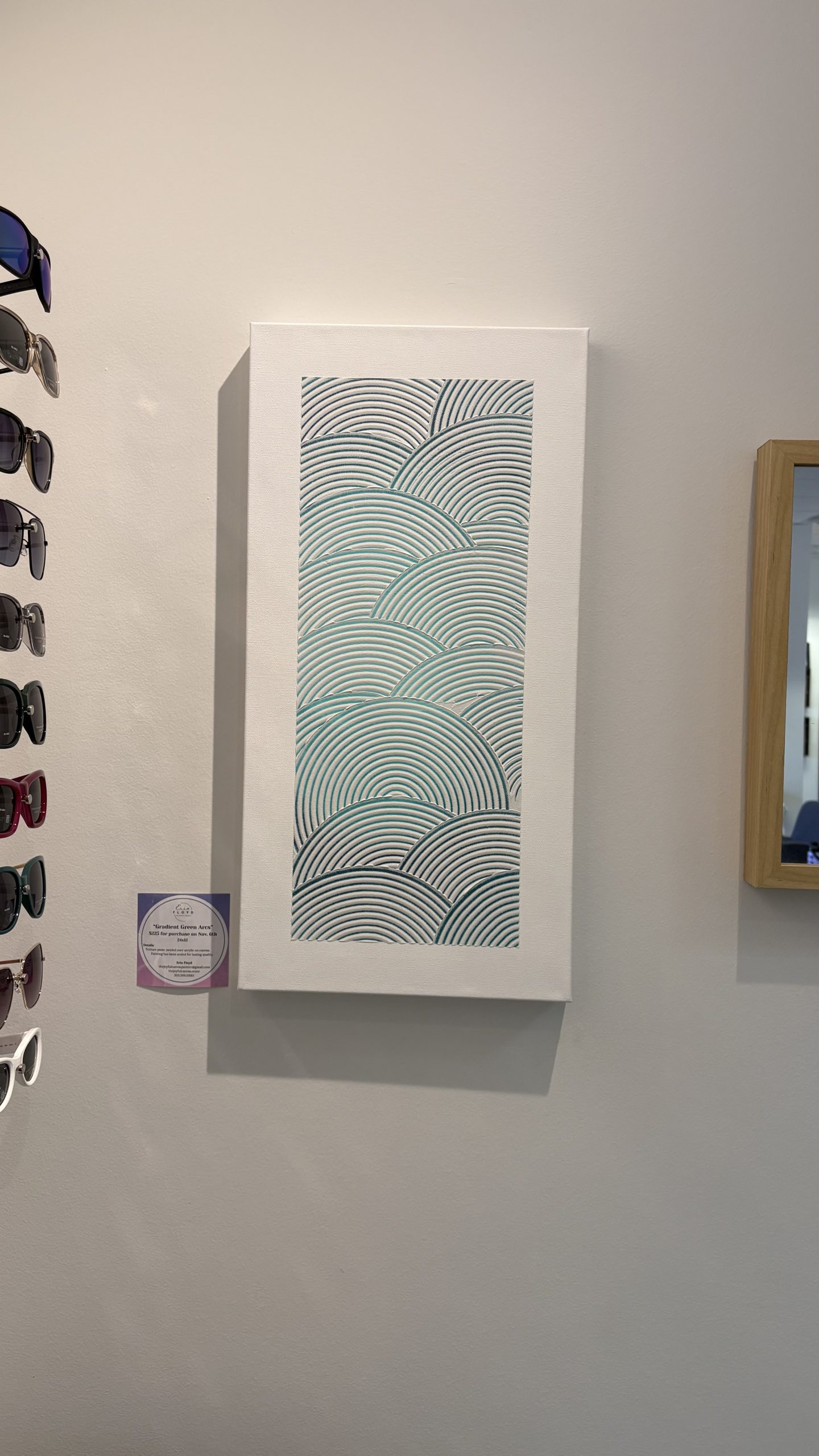 Gradient Green Arcs - Image 2